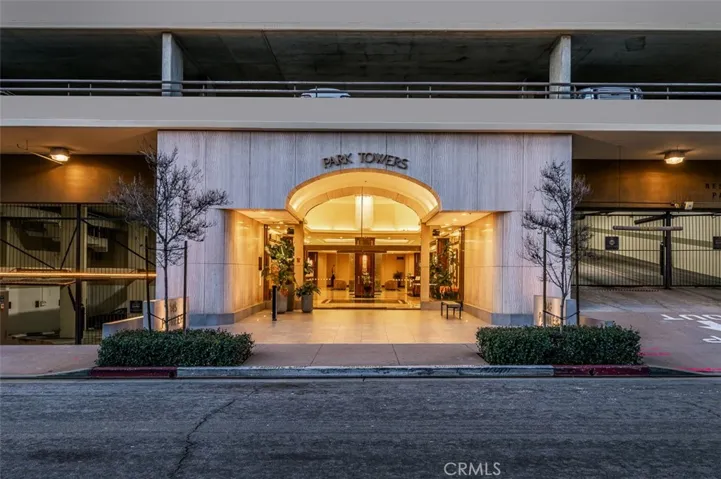 345 Pioneer Drive 905, Glendale, California 91203