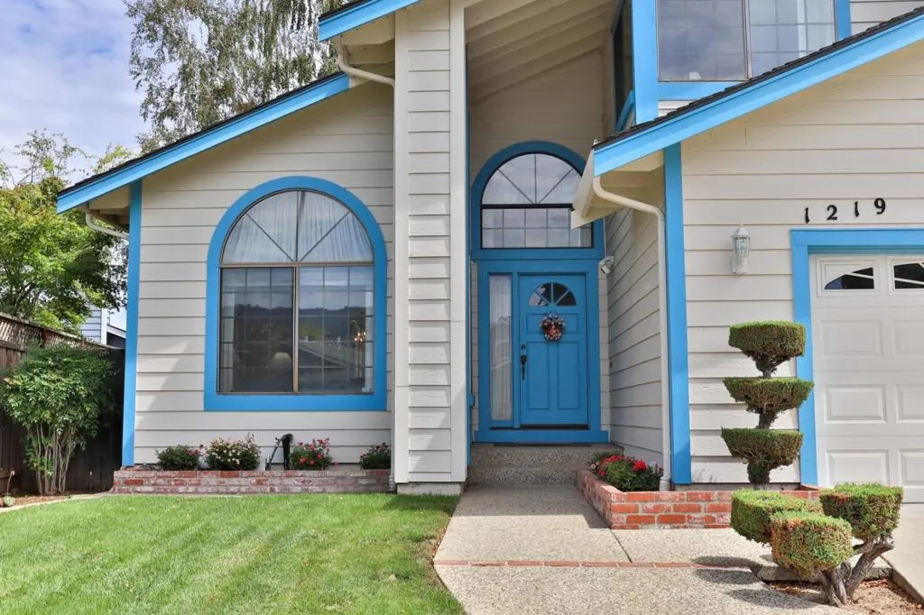 1219 Willow Court, Gilroy, California 95020 — photo 5