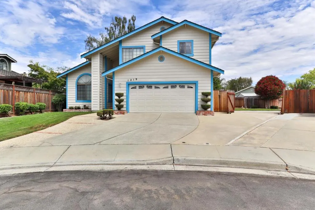 1219 Willow Ct
