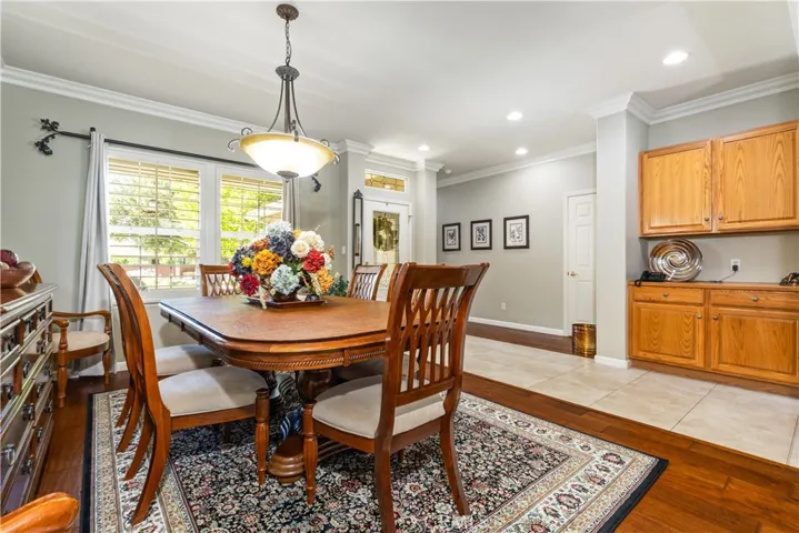 660 River Oaks, Paso Robles, California 93446