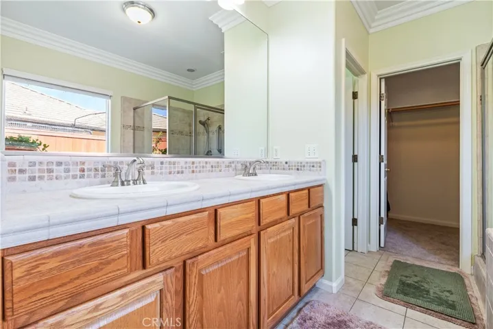 660 River Oaks, Paso Robles, California 93446