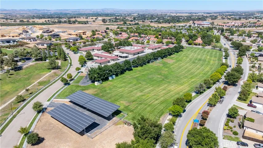 660 River Oaks, Paso Robles, California 93446