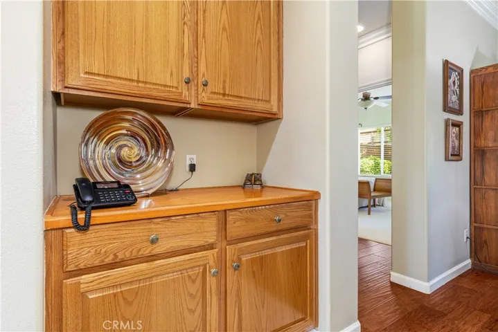 660 River Oaks, Paso Robles, California 93446