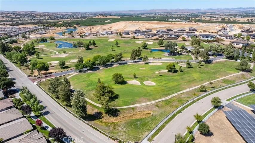 660 River Oaks, Paso Robles, California 93446