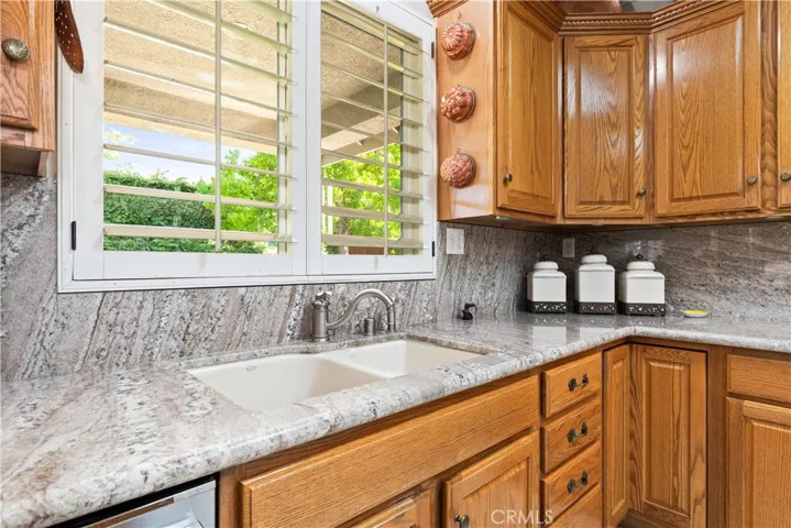 660 River Oaks, Paso Robles, California 93446