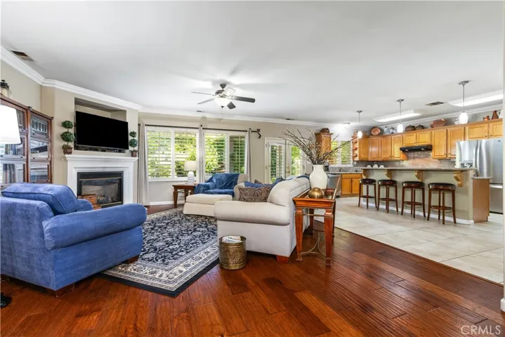 660 River Oaks, Paso Robles, California 93446