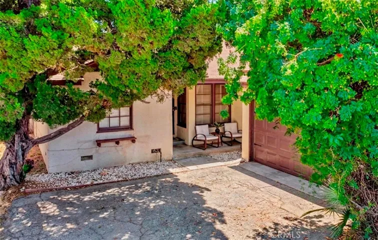 16636 Gilmore Street, Van Nuys, California 91406