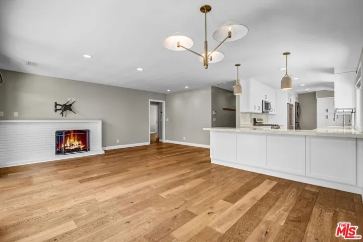 2855 Dunleer Place, Los Angeles, California 90064