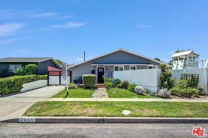 2855 Dunleer Place, Los Angeles, California 90064