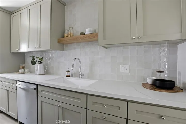 6140 Fulcher, North Hollywood, California 91606