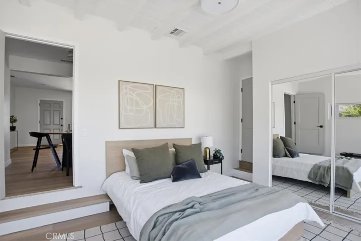 6140 Fulcher, North Hollywood, California 91606