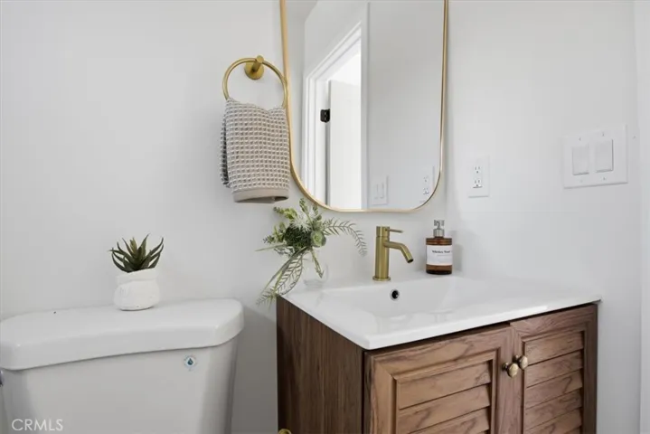 6140 Fulcher, North Hollywood, California 91606