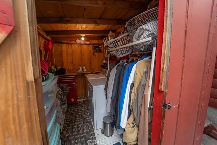 1842 Sparrow, Wrightwood, California 92397