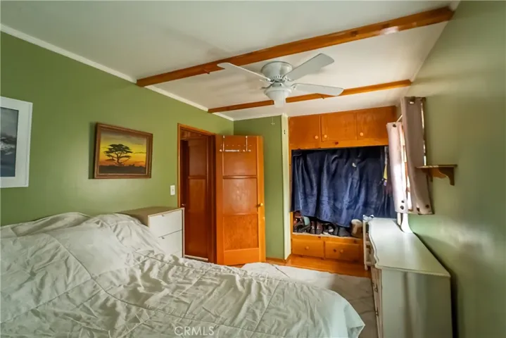 1842 Sparrow, Wrightwood, California 92397