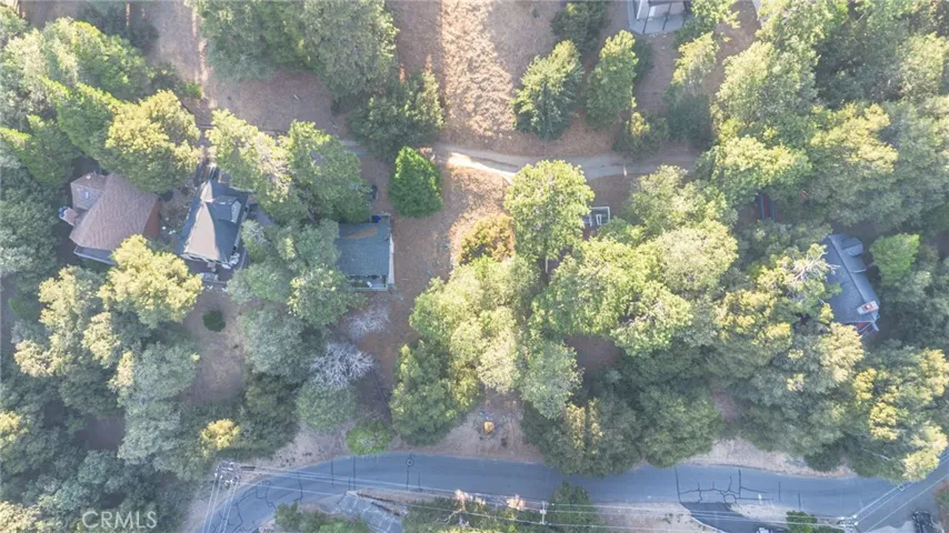 310 Wylerhorn, Crestline, California 92325