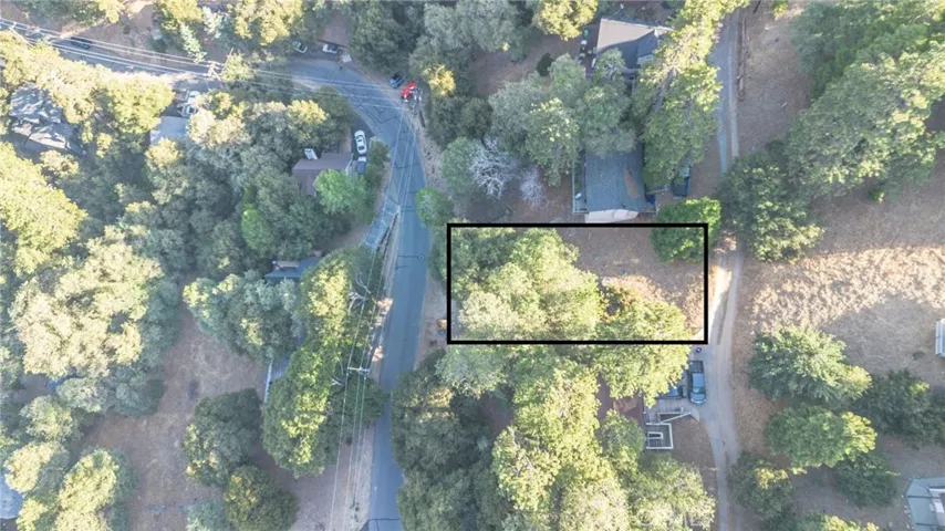 310 Wylerhorn, Crestline, California 92325