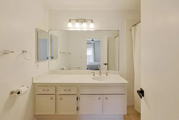 6931 Camino Revueltos, San Diego, California 92111