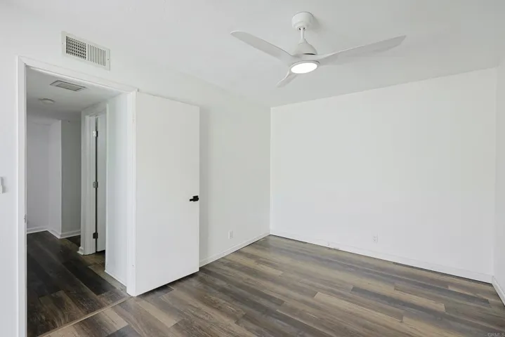 6931 Camino Revueltos, San Diego, California 92111