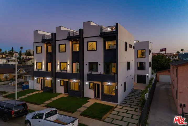 4826 1/2 Pickford Street, Los Angeles, California 90019