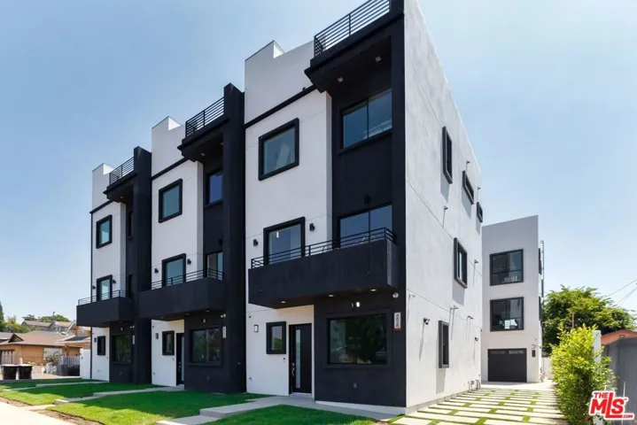 4826 1/2 Pickford Street, Los Angeles, California 90019