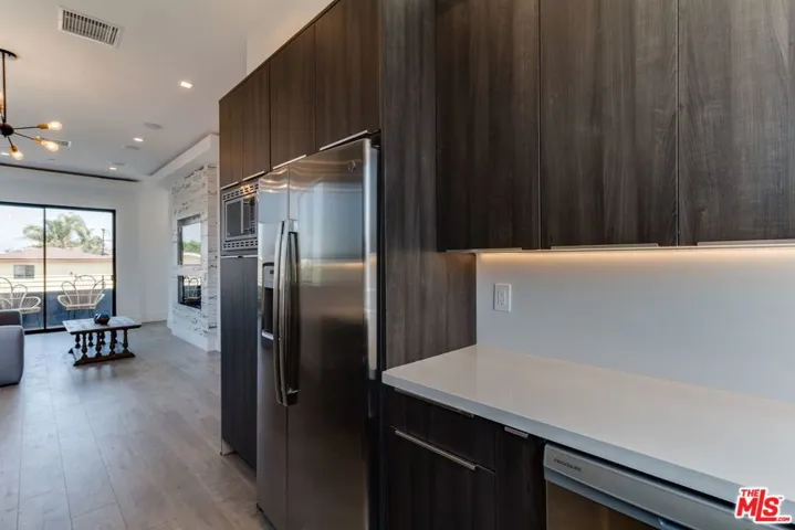 4826 1/2 Pickford Street, Los Angeles, California 90019