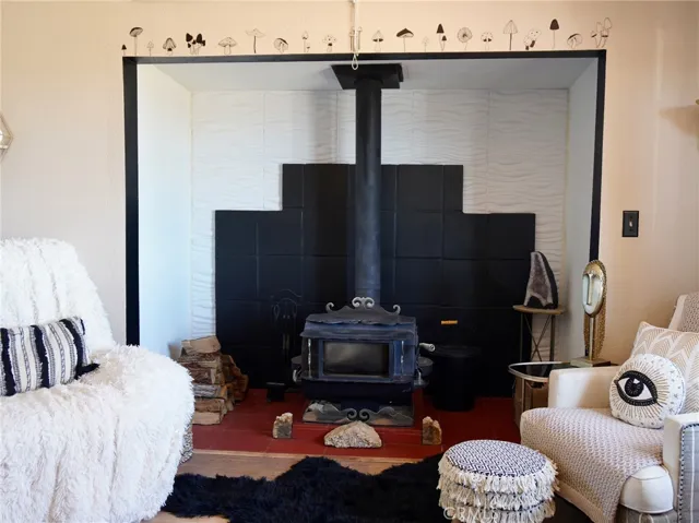 164 Old Woman Springs, Yucca Valley, California 92284