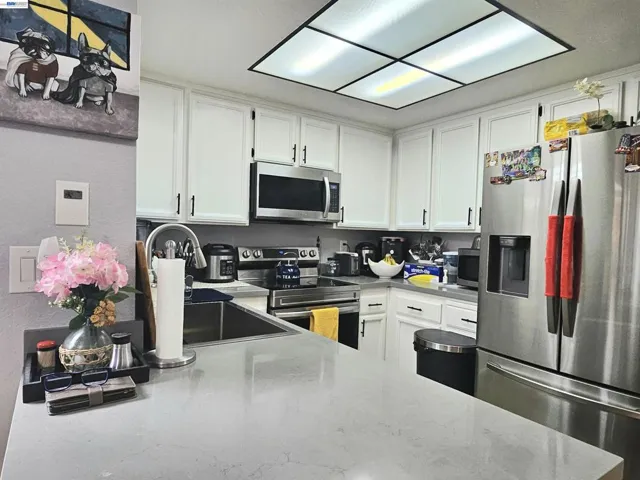 20 Dunes Way, Antioch, California 94509-6060
