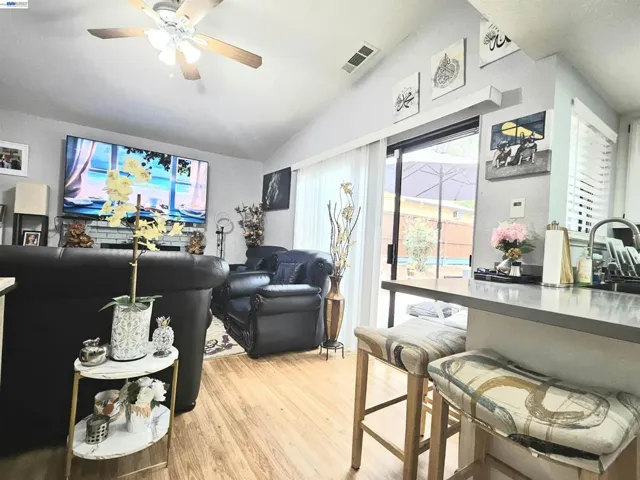 20 Dunes Way, Antioch, California 94509-6060