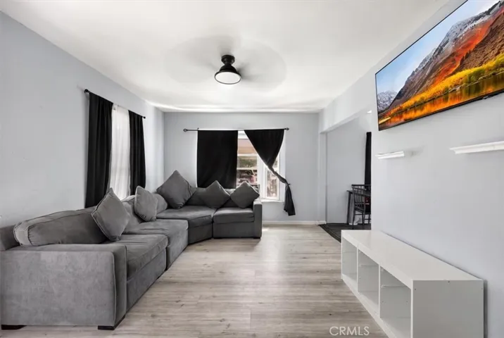 304 N Susan A And B, Santa Ana, California 92703