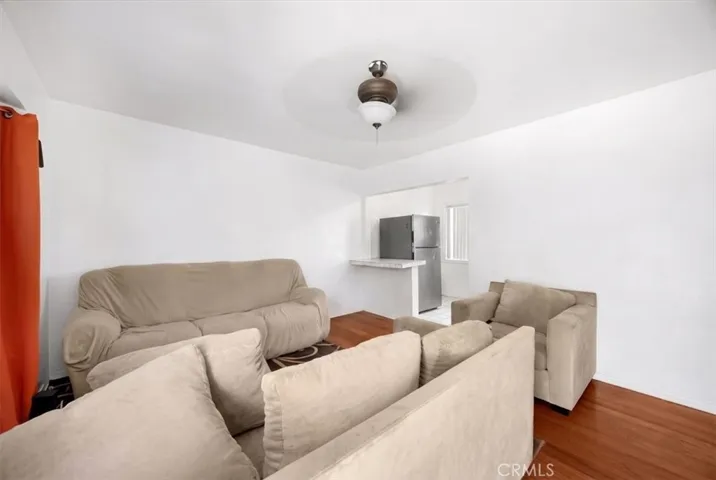 304 N Susan A And B, Santa Ana, California 92703