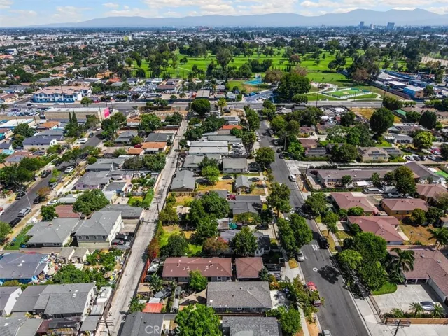 304 N Susan A And B, Santa Ana, California 92703