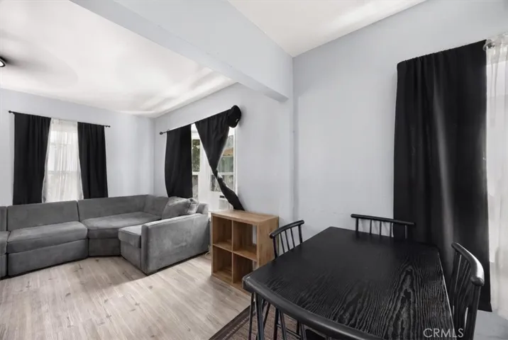 304 N Susan A And B, Santa Ana, California 92703