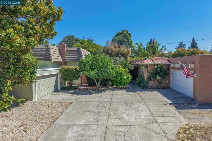 1952 Oak Grove Rd, Walnut Creek, California 94598