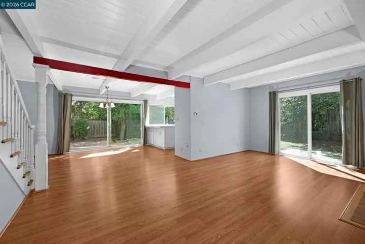 1952 Oak Grove Rd, Walnut Creek, California 94598