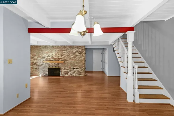 1952 Oak Grove Rd, Walnut Creek, California 94598
