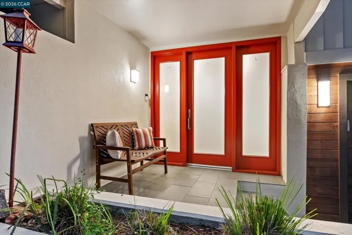 30 Dias Dorados, Orinda, California 94563