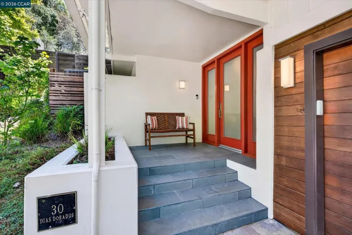 30 Dias Dorados, Orinda, California 94563
