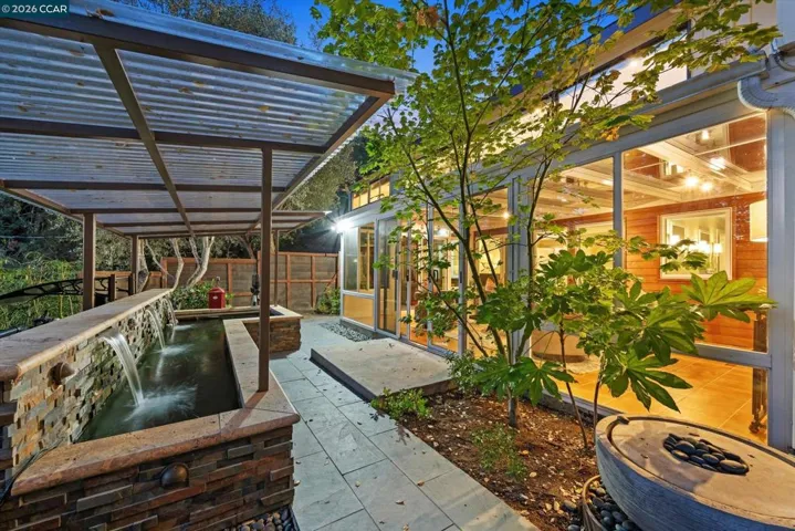 30 Dias Dorados, Orinda, California 94563