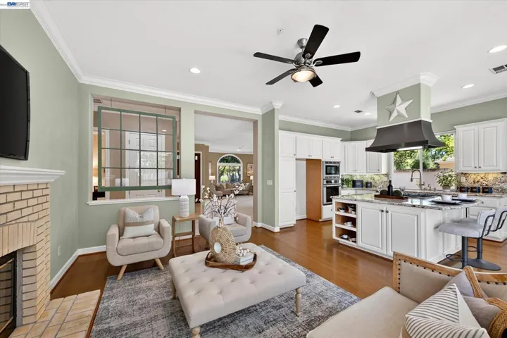 408 Cabonia Ct, Pleasanton, California 94566-5201