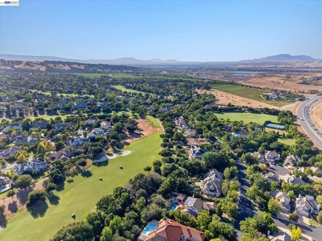 408 Cabonia Ct, Pleasanton, California 94566-5201