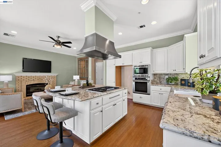 408 Cabonia Ct, Pleasanton, California 94566-5201