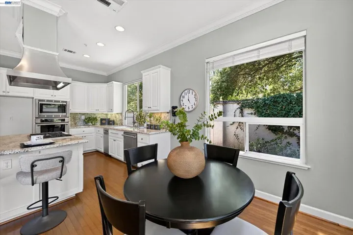 408 Cabonia Ct, Pleasanton, California 94566-5201