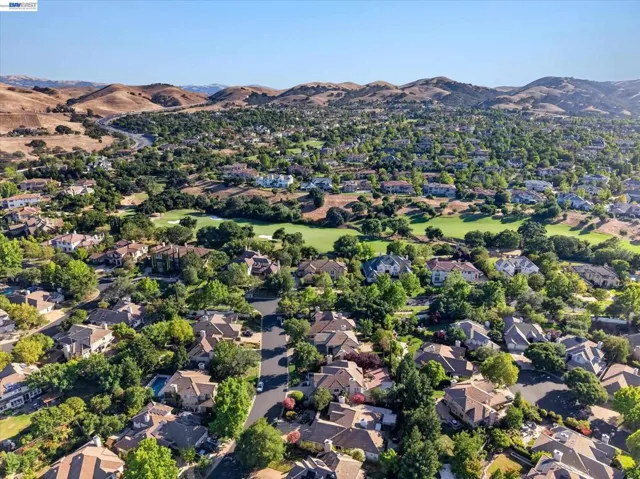408 Cabonia Ct, Pleasanton, California 94566-5201