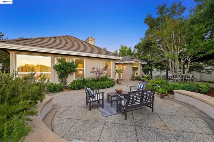 408 Cabonia Ct, Pleasanton, California 94566-5201