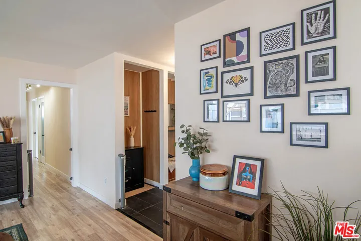8030 Hesperia Avenue, Los Angeles, California 91335