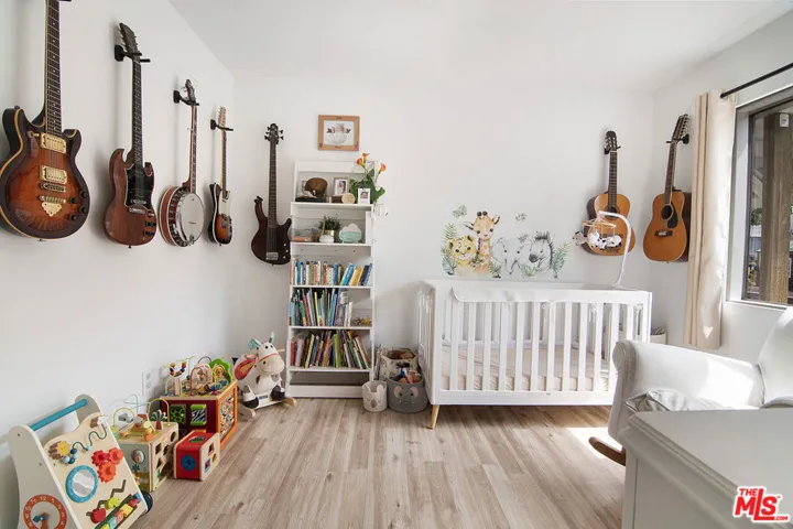 8030 Hesperia Avenue, Los Angeles, California 91335
