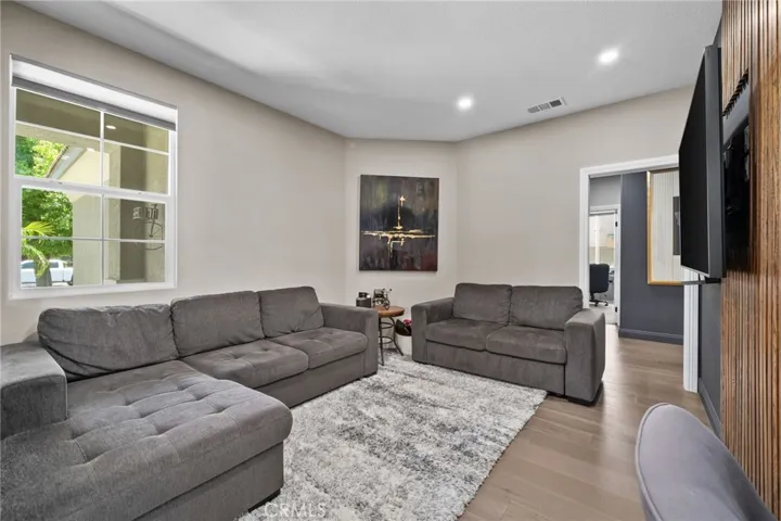 5526 Lincoln, Hemet, California 92544