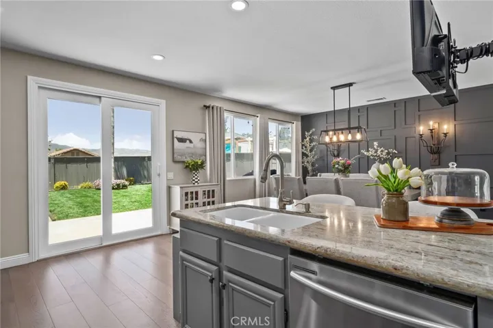 5526 Lincoln, Hemet, California 92544