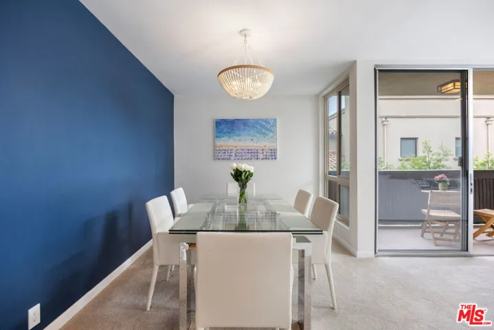 809 S Bundy Drive 205, Los Angeles, California 90049