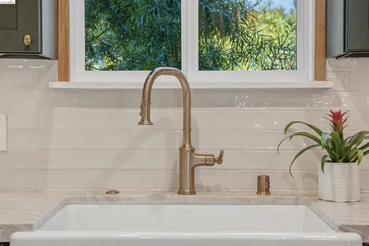 2635 Mathews St, Berkeley, California 94702